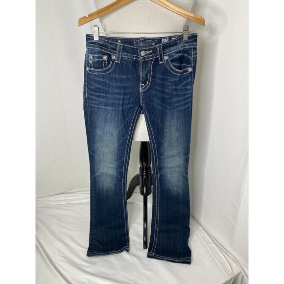 Miss Me Signature Blue Bootcut 5 Pocket Denim Size 28 X 34 - Picture 2 of 9